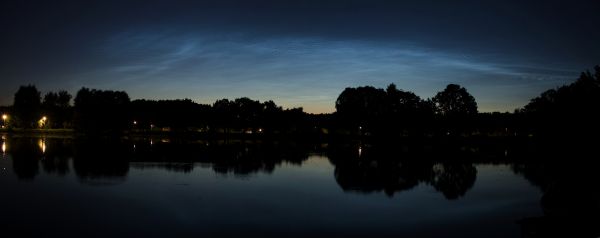 Noctilucent clouds over Moscow on June 23, 2020. - Astrophotography