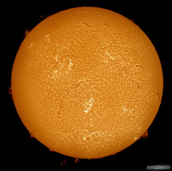 Chromosphere of the Sun (4-frame panorama) - Astrophotography