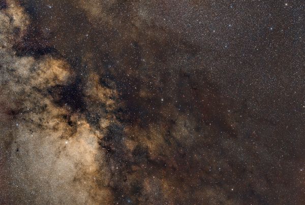 The Star Cloud of Scutum and Surrounding Dust - Astrophotography