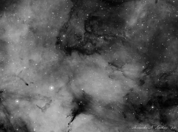 LDN 889 in Ha - Astrophotography