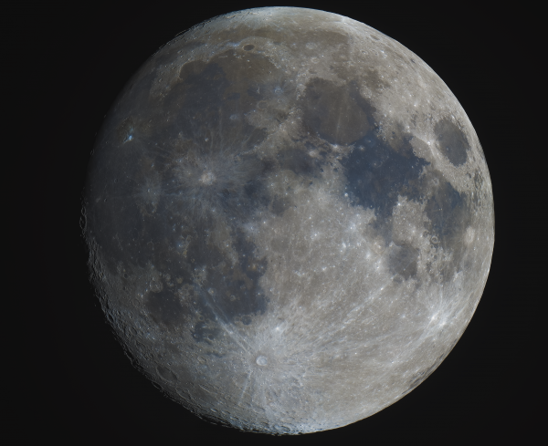 Moon on January 15, 2022. Illumination 96%. Panorama of 6 images. - Astrophotography