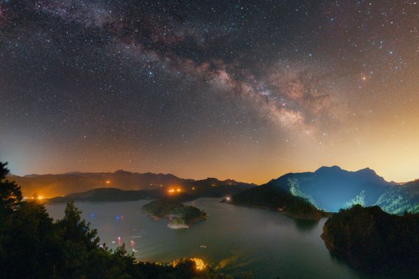 Lake Karacaören - Astrophotography
