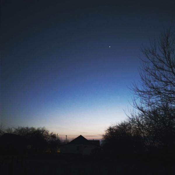 Venus in the evening sky - Astrophotography