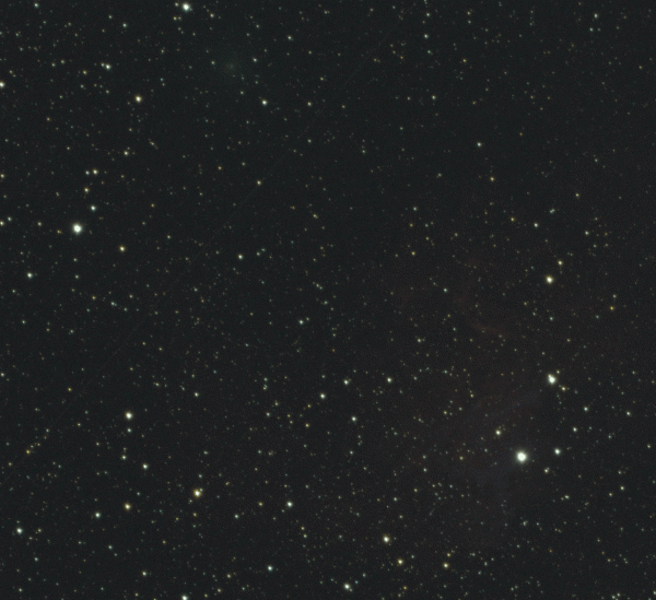 A comet accidentally captured in the frame near IC 405, not yet identified. - Astrophotography