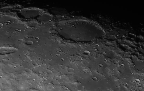 Shickard Crater Region 5-04-2020 - Astrophotography