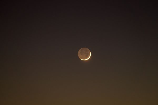 Moon. Waxing crescent - Astrophotography