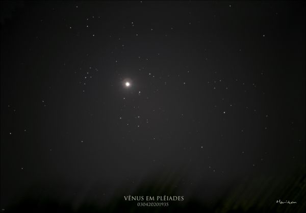 Vênus em Pleiades (M45) - Astrophotography