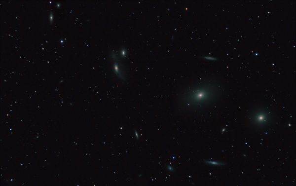 Markarian's Chain, fragment - Astrophotography