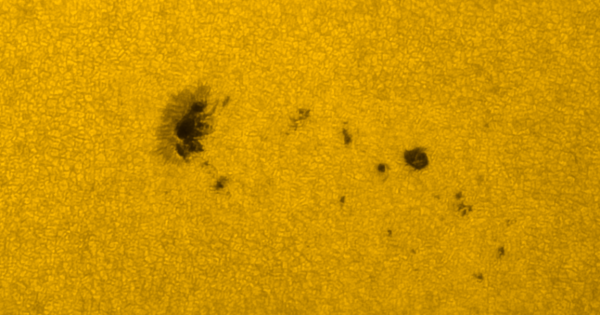 SUNSPOT GROUP #2827 31.05.2021 - Astrophotography