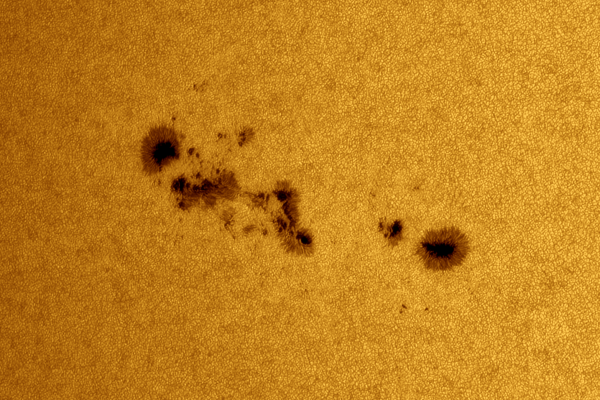 The solar photosphere in the green part of the spectrum. Sunspot region 3323. - Astrophotography