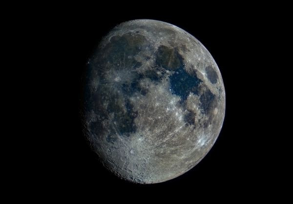 The Moon in enhanced colors - Astrophotography
