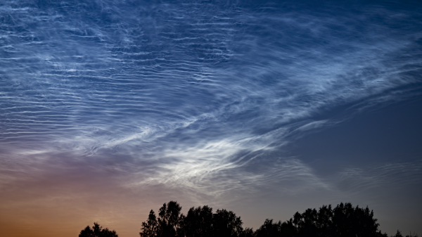 Noctilucent clouds - Astrophotography