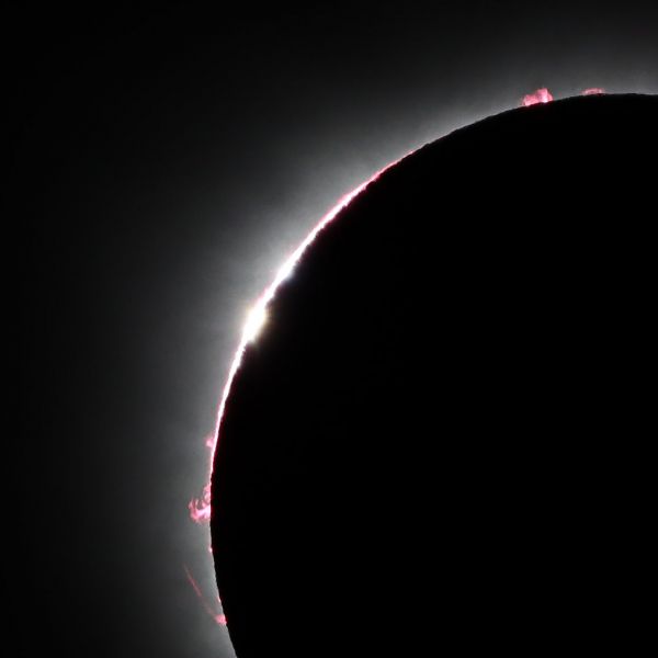 Total Solar Eclipse 08.04.2024. Baily's Beads at second contact - Astrophotography
