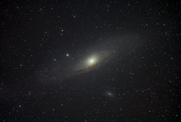 M31. The Andromeda Galaxy. Testing the new 72ED DS-Pro between the clouds!)! - Astrophotography