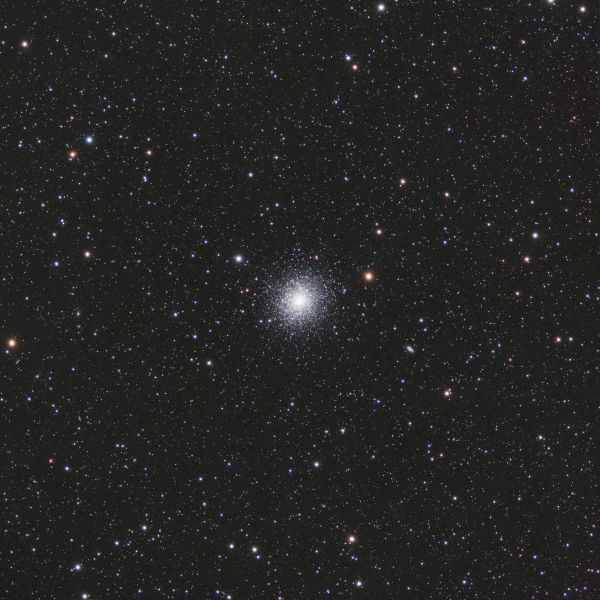 Messier thirteen - Astrophotography