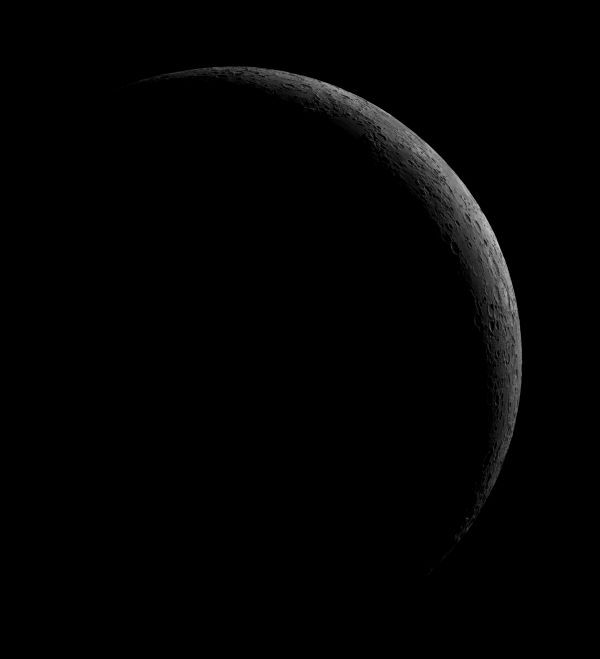 Crescent Moon on May 10 - Astrophotography