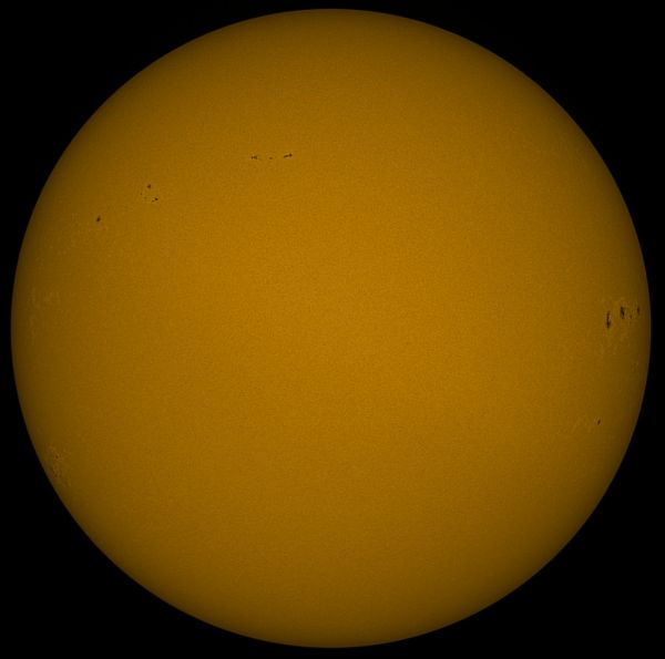 Sun in continuum 1.05 - Astrophotography