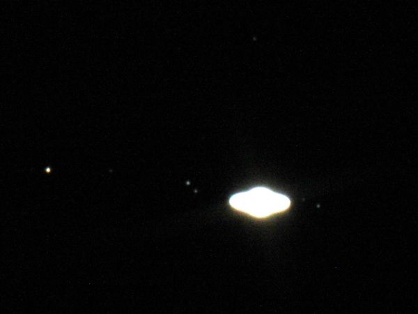Saturn with satellites, 16 may 2012, 00:14 - Astrophotography