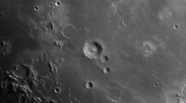 Bullialdus crater - Astrophotography