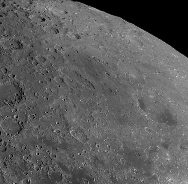 Moon 201107 - Astrophotography