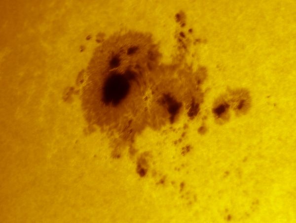 Great sunspot, 20 oct 2014 - Astrophotography