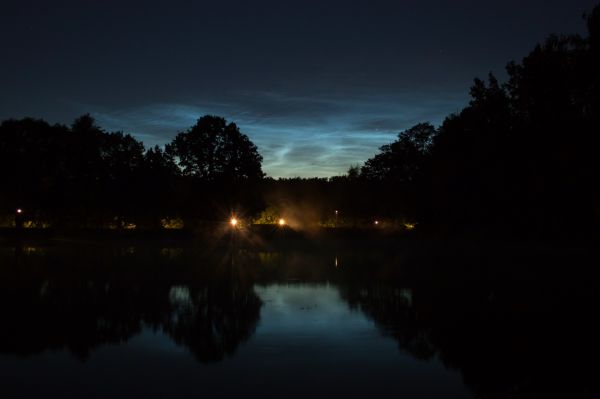 Noctilucent clouds and comet C/2020 F3 NEOWISE - Astrophotography
