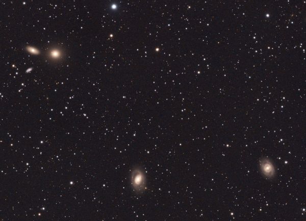 M 95, M 96, M 105, group of galaxies in the constellation Leo - Astrophotography