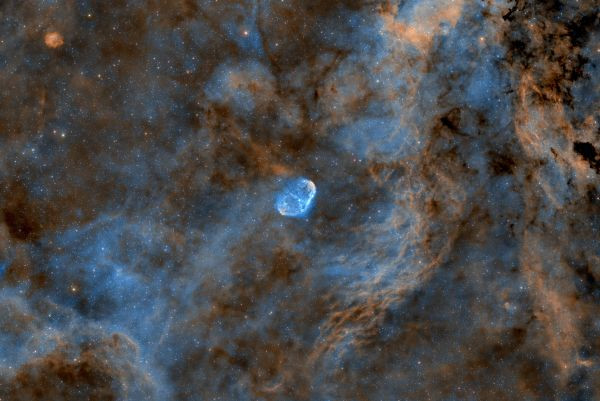 NGC 6888 - wide field around Crescent nebula - Astrophotography