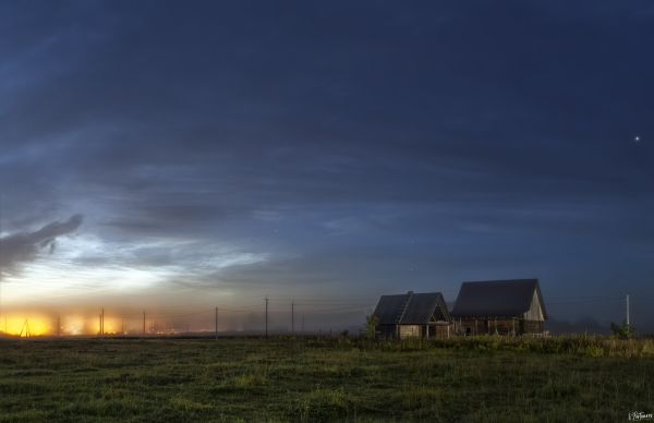 Noctilucent clouds - Astrophotography