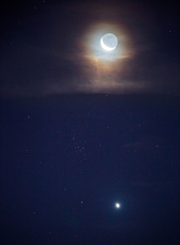 The Moon, Venus, and the Beehive Cluster - Astrophotography