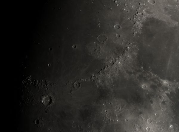 Moon (26 june 2015, 20:54) - Astrophotography