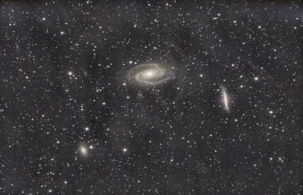 m81 m82 ifn - Astrophotography