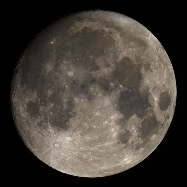 The Moon (pano 2x3) - Astrophotography