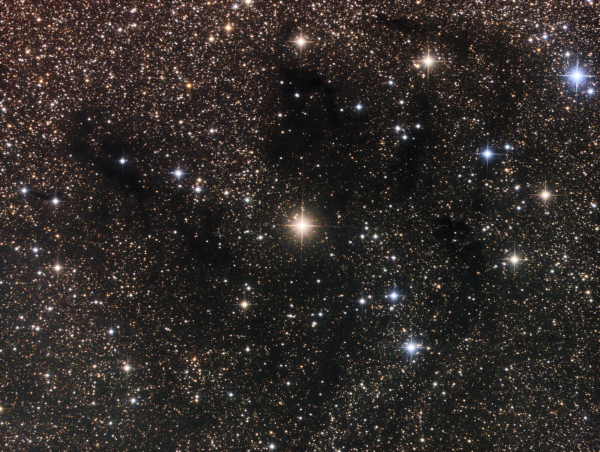 HIP 97091 star region in Vulpecula LRGB - Astrophotography