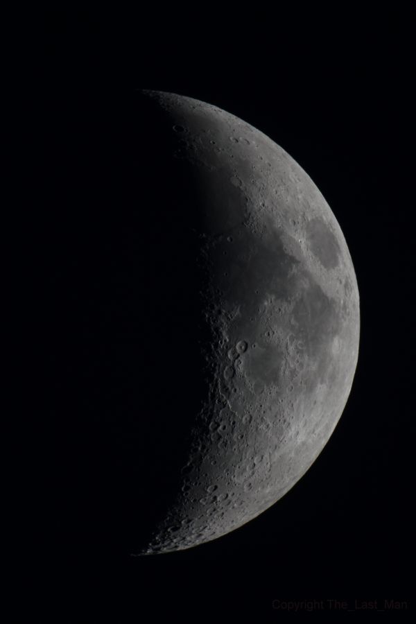 Moon, 29 oct 2014, 17:45 - Astrophotography