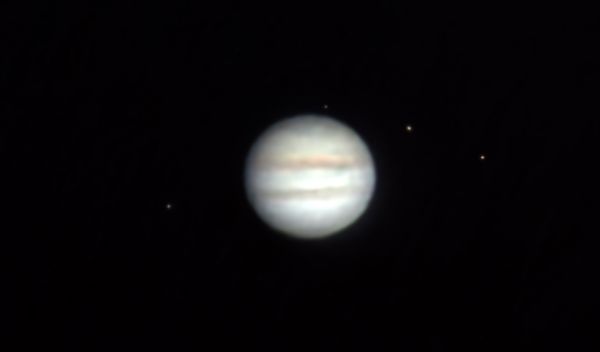 Jupiter with 4 satellites during the day - Astrophotography