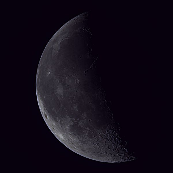 Moon_20-08-22 phase -40% - Astrophotography