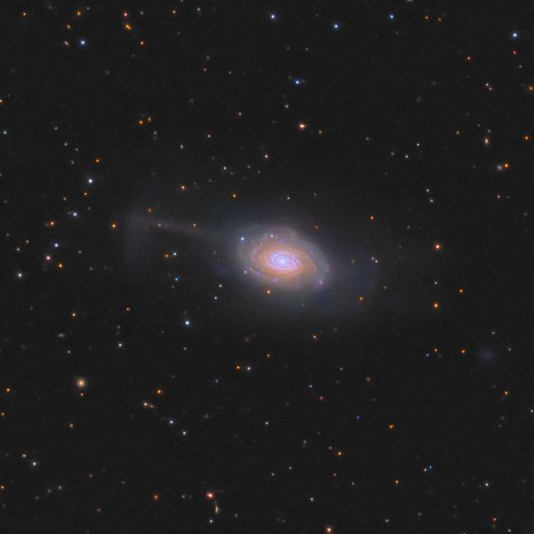 The Umbrella Galaxy ARP 189, NGC 4651 - Astrophotography