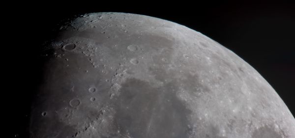 Northern lunar limb panorama - Astrophotography