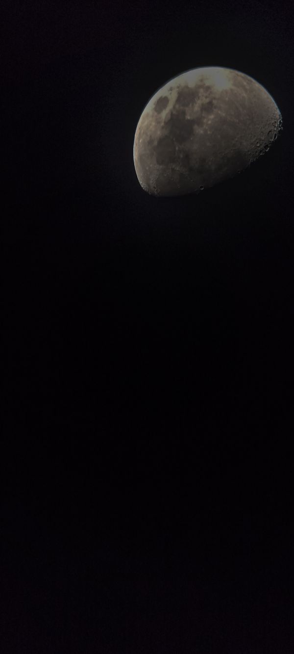 An incredibly beautiful satellite of our planet. - Astrophotography