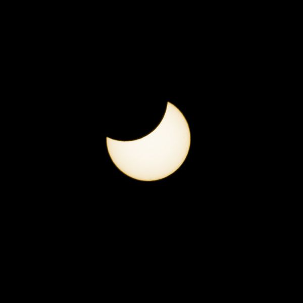 Eclipse 25.10.22 - Astrophotography