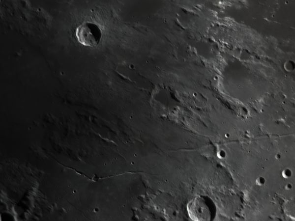Hyginus, Rima Hyginus, Rima Ariadaeus (26 feb 2015, 19:39) - Astrophotography