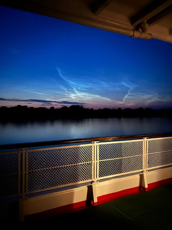 Noctilucent clouds over the Volga River near Vasilsursk on July 3, 2024 at 23:48 Moscow time - Astrophotography