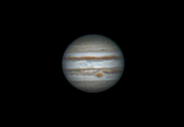 Jupiter with Celestron Astromaster 76 EQ (25 dec 2013, 02:09) - Astrophotography