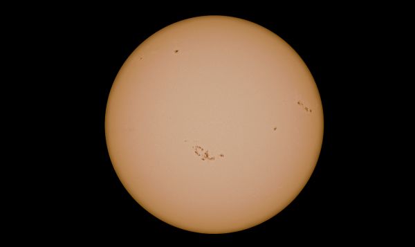 Spots on May 7. Activity is high. - Astrophotography