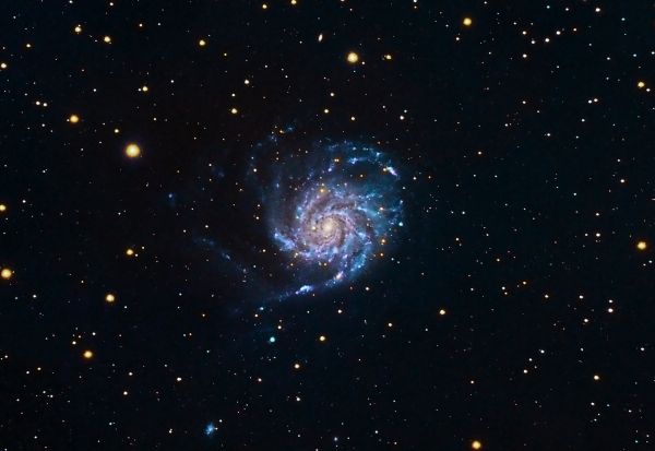 M101 - The Pinwheel Galaxy in LRGB - Astrophotography