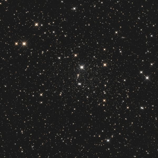 UGC 10822 (Dwarf spheroidal galaxy in Draco) - Astrophotography