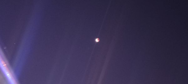 Lunar eclipse in the style of Voyager-1 - Astrophotography