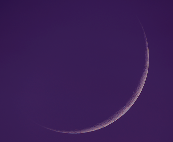 Waxing crescent moon 26.03.20 - Astrophotography