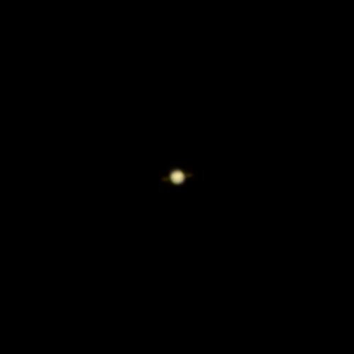Saturn. First light of the new camera. Balcony seeing. - Astrophotography